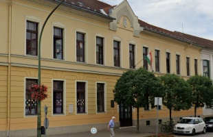 Épül már az Anna-iskola
