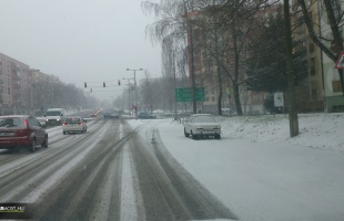 Kaposváron is havazik