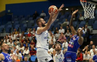 Nagy küzdelem volt, de a Falco végül kifogott a kosarasainkon