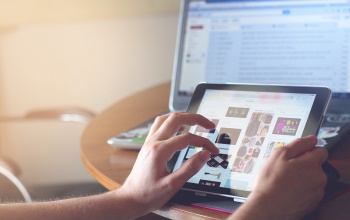 Jelentős digitális fejlesztések zajlanak az iskolákban