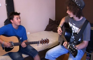 Zenekarok Most: Peron Acoustic