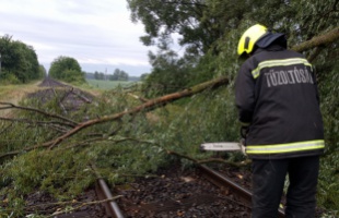 Extrém sok riasztást kaptak a hétvégén a somogyi tűzoltók