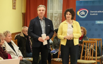 „Nekünk Klára kell!” – Erős baloldalt és köztársaságot ígért a DK Kaposváron