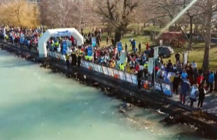 Már rója a kilométereket a Balaton Szupermaraton mezőnye