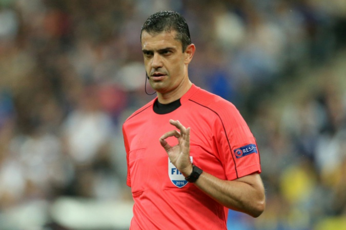 Tíz éve járt nálunk Kassai Viktor futballbíró