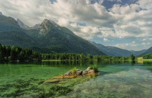 A nagy tavak fele, már csak a fele