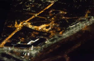 Elképesztő látványt nyújt a kaposvári éjszaka madártávlatból