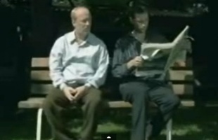 Így kell bánni szüleinkkel - megható videó