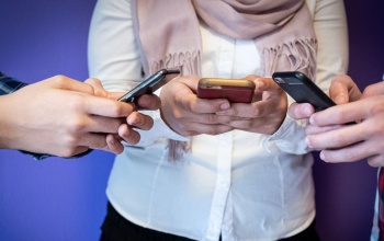 NMHH: nyártól a mobilszámokat is nehezebb lesz hamisítani