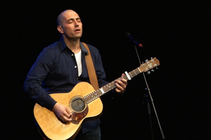 Fingerstyle: Tom Lumen megmutatta Kaposváron