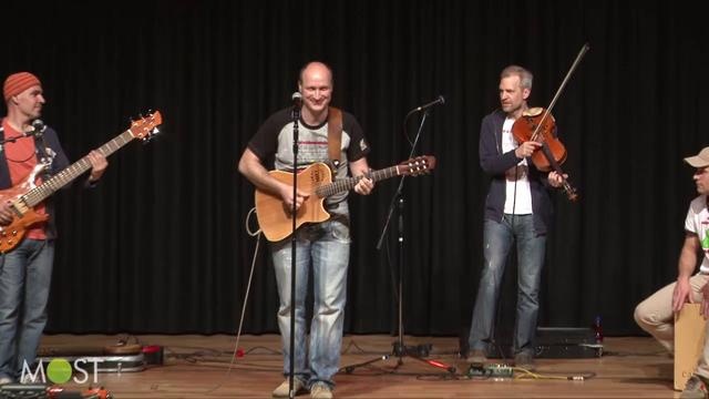 Kaposváron gyümölcsözött az Alma Együttes