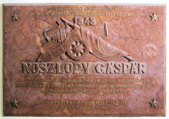 Noszlopyn nem múlott…