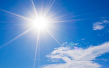 Extrém és nagyon erős UV-B sugárzás várható pénteken