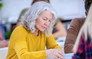Több 40 év feletti hallgató tanul egyetemen, mint 22 vagy 23 éves