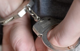 Körözött személyeket fogtak el a rendőrök