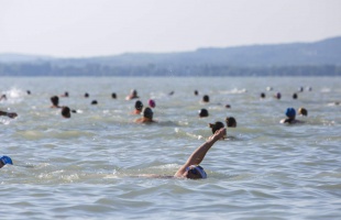 Balaton-átúszás, túl az egymillió kilométeren