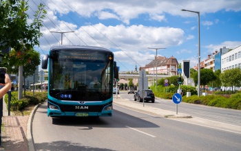 Újabb 13 elektromos busz állt forgalomba