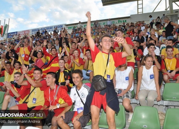 Futballistapalánták lepték el Kaposvárt