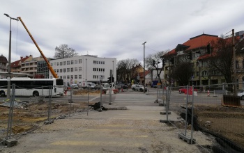 Szerdától lezárták a Petőfi téri gyalogos-átkelőhelyet