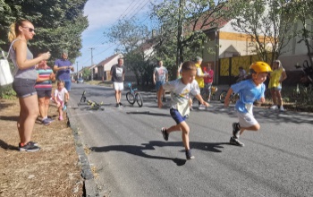 Generációk sportoltak együtt a MA-VIK Triatlon Club családi duatlon versenyén