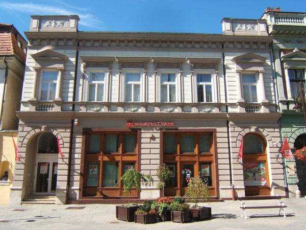 35 éves a Budapest Bank Fő utcai fiókja