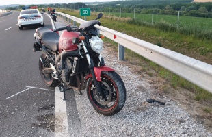 Halálos motorbaleset történt Mernye közelében a 67-es úton