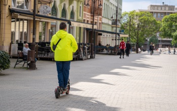 Átlagosan 8500 forintért kötnek kötelező biztosítást az e-rollerekre