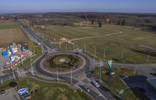 Újabb megújuló energiaforrás Kaposváron: aláírták a biomassza fűtőmű építési szerződését