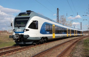 Pontosabban közlekedtek a vonatok 2024 végén