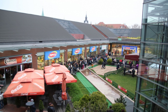 Tizenöt éves a Corso