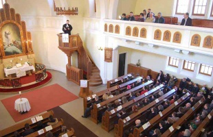Élő Istentisztelet nemzeti ünnepünkön a kaposvári evangélikus templomból