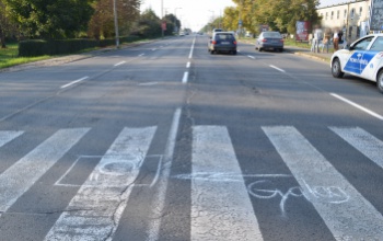 Gyalogost gázolt, szemtanúkat keresnek