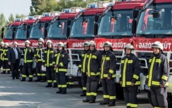 Országszerte közel kétezer esetben intézkedtek a tűzoltók a viharkárok miatt