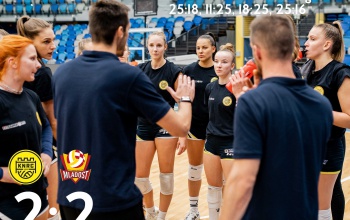 Győzelmet aratott a Kaposvári Női Röplabda Club az arénában