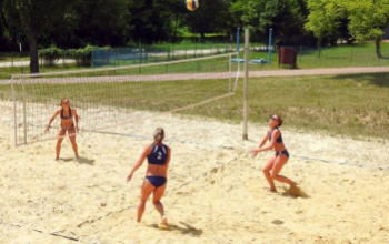 Marcaliban rajtolt a somogyi strandröplabda-bajnokság