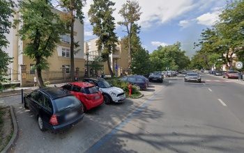 Olcsóbban parkolhatnak az egészségügyi szakdolgozók a kórház környékén