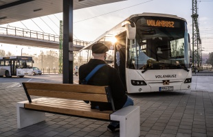 Áprilisban ingyen utazhatnak a diákok a helyközi járatokon