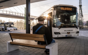 Áprilisban ingyen utazhatnak a diákok a helyközi járatokon