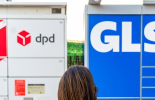 Stratégiai partnerséget kötött a GLS és a DPD a rugalmasabb csomagátvétel érdekében