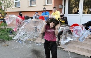 Locsolna, de nincs mivel? Segítünk!