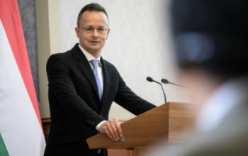 Szijjártó Péter: újabb fűtőelem-szállítmány érkezett, továbbra is garantált a paksi atomerőmű működése