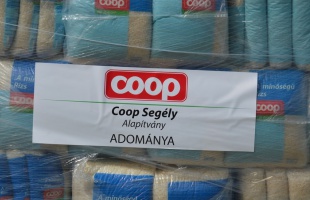 Élelmiszeradományt kapnak a rászoruló somogyi gyerekek