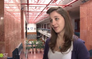 A gépészes Pécseli Anna vehette át a város kulcsát