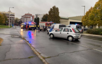 Két autó karambolozott a Plázánál