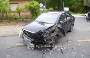 Baleset Kiskorpádon – egy autó és egy kamion ütközött