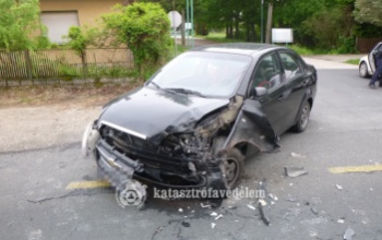 Baleset Kiskorpádon – egy autó és egy kamion ütközött