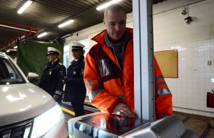 A téli közlekedésre készítették fel az autósokat