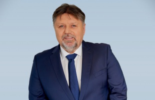 Gelencsér Attila: ez volt a Tisza Párt őszödi beszéde!