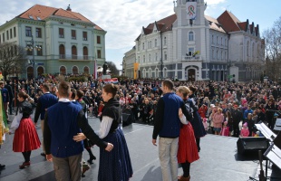 Kulturális műsorral, méltósággal ünnepelt Kaposvár