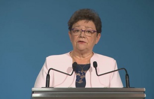 Müller Cecília: nem változik a magyarországi oltási terv